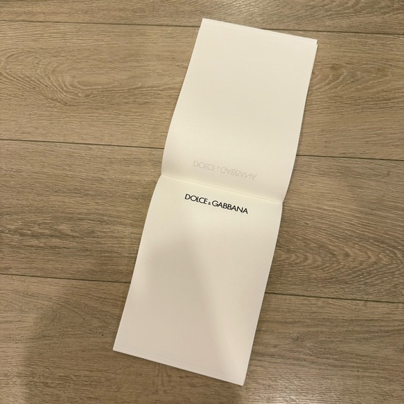 D&G notebook - Picture 2 of 2